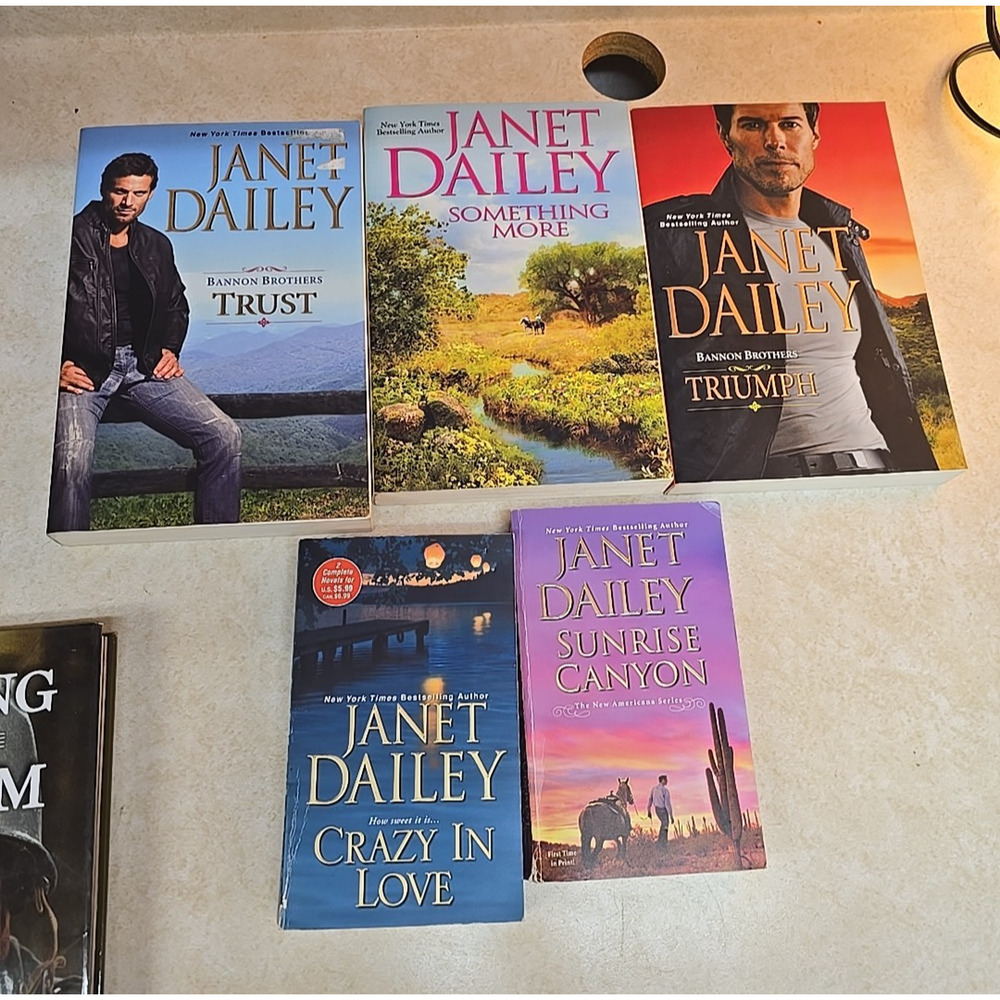 Lot of 5 Janet Dailey Crazy in Love, Sunrise Canon Romance Paperback Novel Books